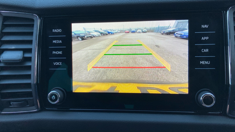 Skoda Kodiaq 2.0 TDI 200 SE L Executive 4x4 5dr DSG [7 Seat] Diesel Estate